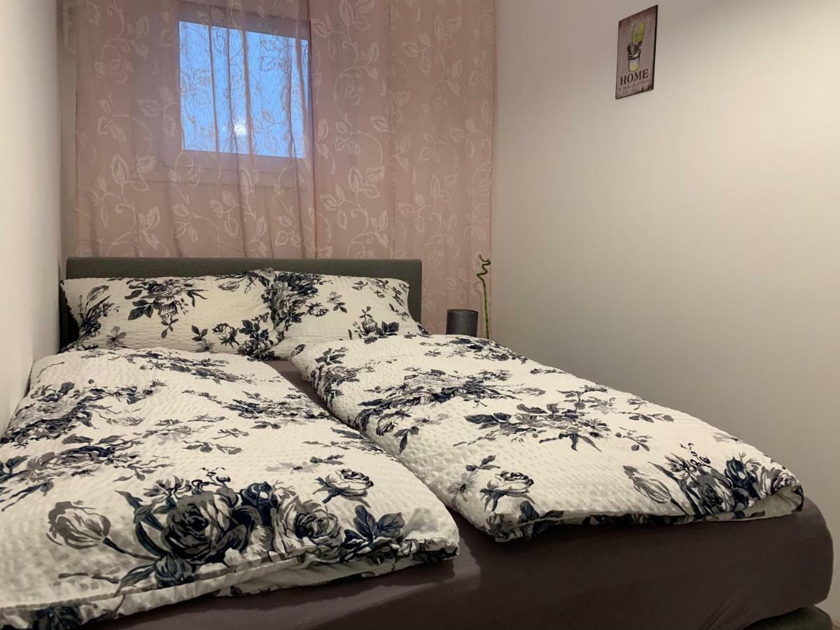 Appartement Origo à Győr Extérieur photo