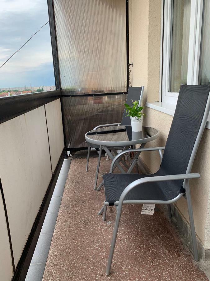 Appartement Origo à Győr Extérieur photo