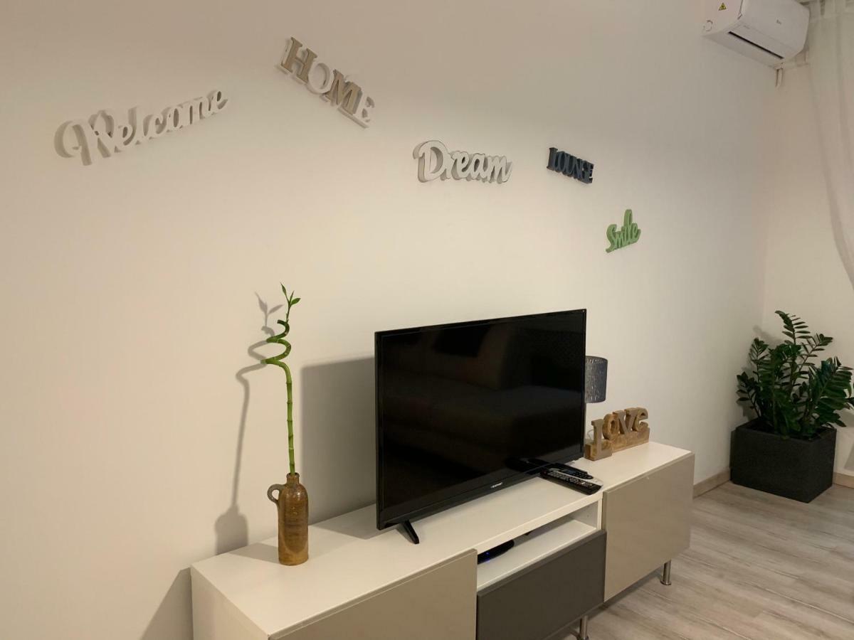 Appartement Origo à Győr Extérieur photo